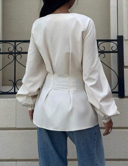Siren Gaze Elegant Waist
Shirt