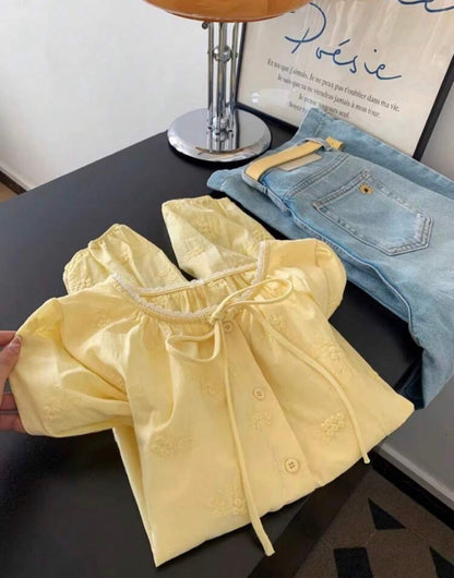 Yellow Lace Patchwork
Round Neck Long Sleeve Blouse