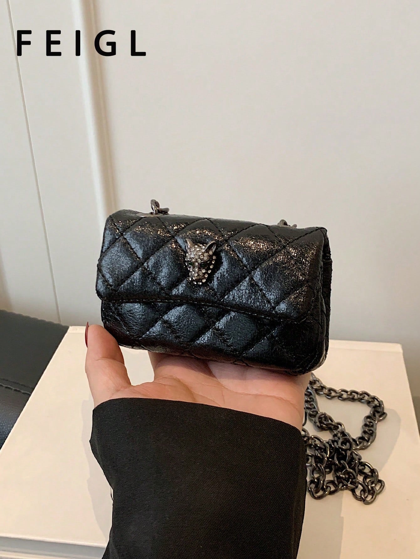 Metal mini Chain bag