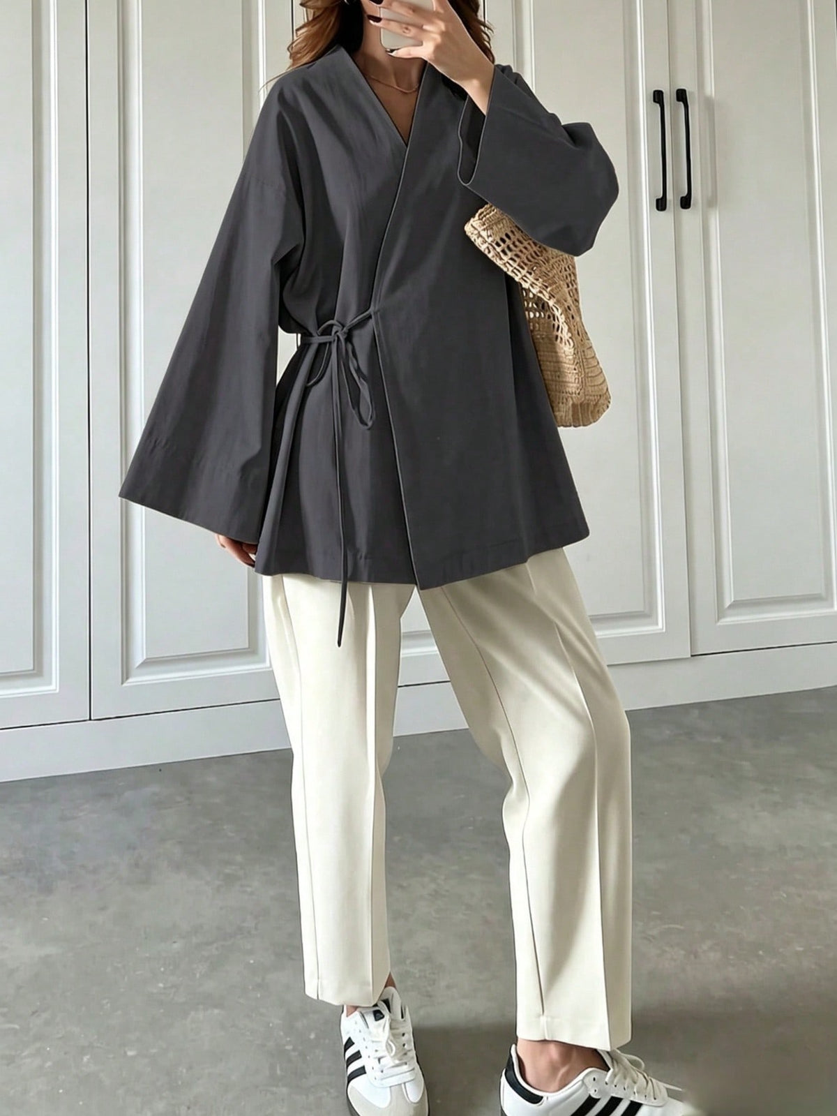 Minimalist Long Sleeve Blouse